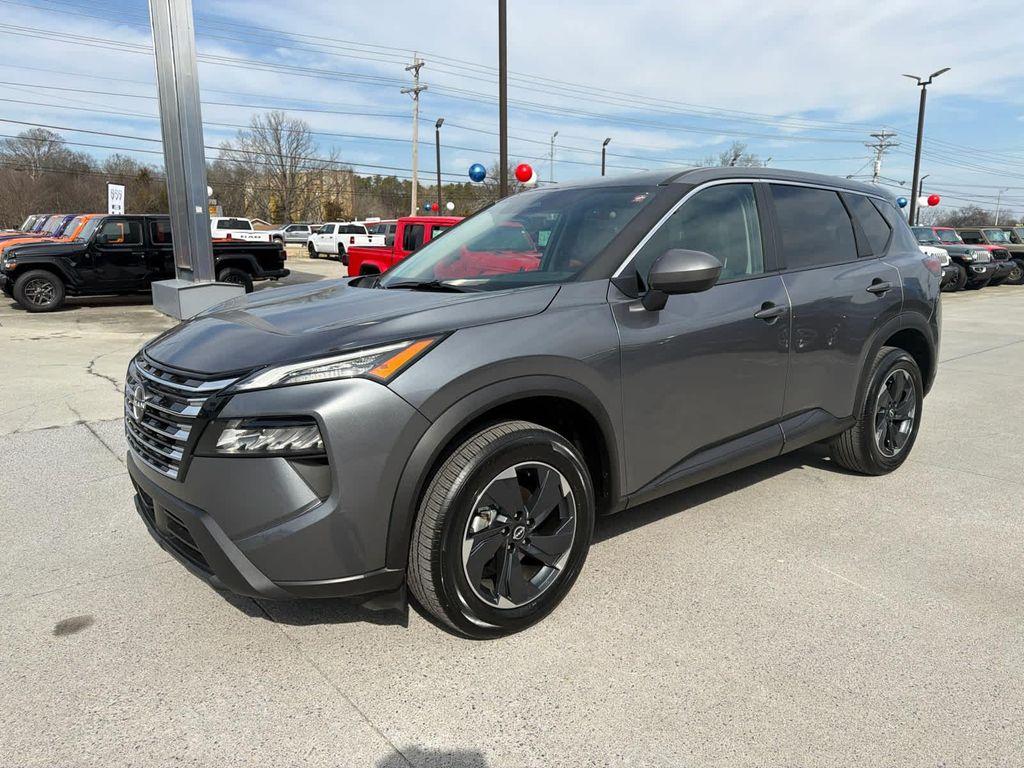 used 2025 Nissan Rogue car, priced at $26,995