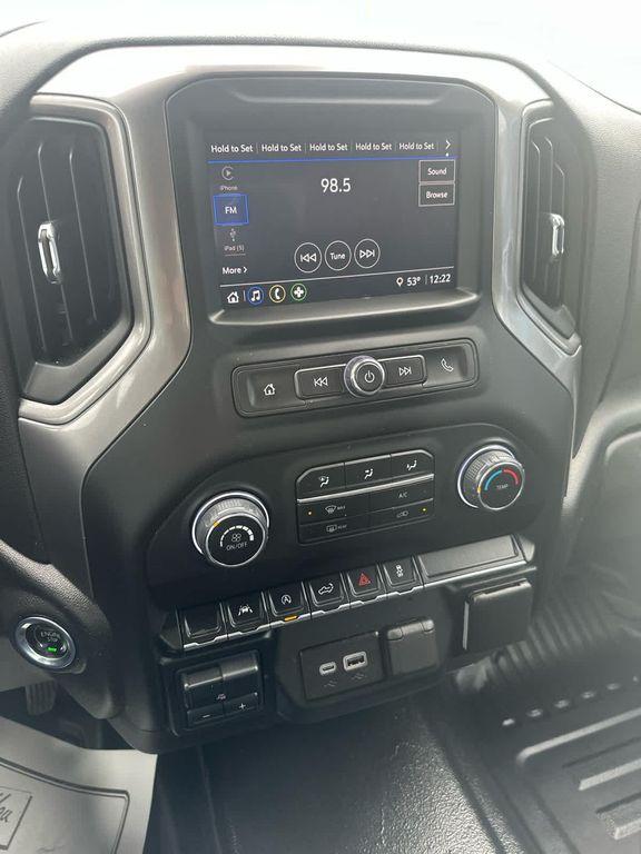 used 2024 Chevrolet Silverado 1500 car, priced at $28,988