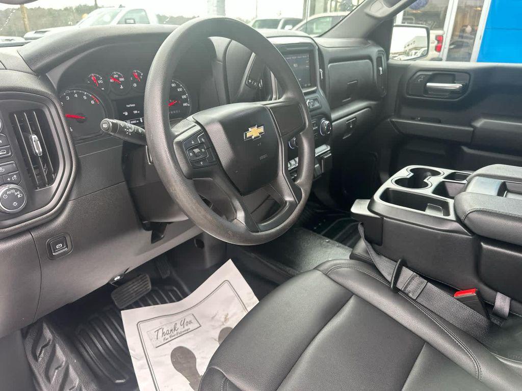 used 2024 Chevrolet Silverado 1500 car, priced at $28,988
