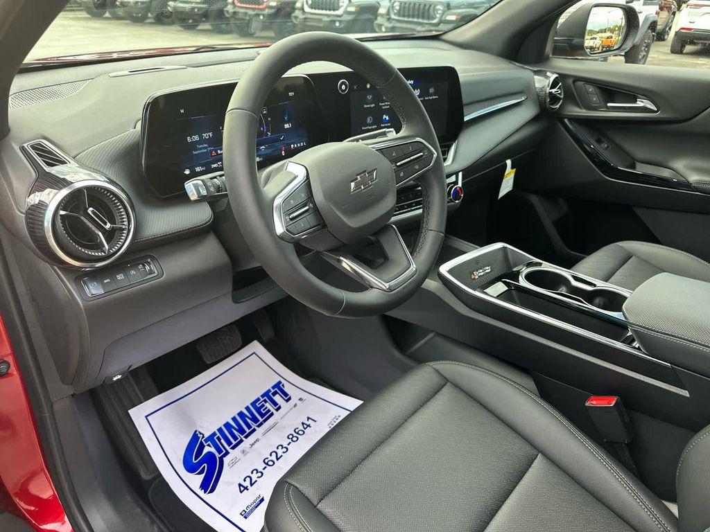 used 2025 Chevrolet Equinox car, priced at $35,588