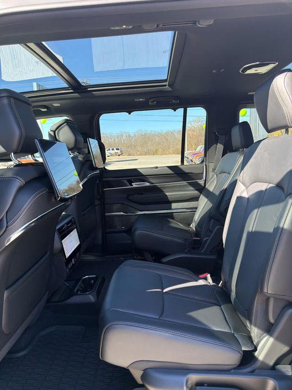 new 2026 Jeep Grand Wagoneer car, priced at $101,395