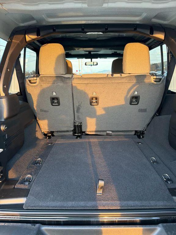 new 2026 Jeep Wrangler car, priced at $44,275