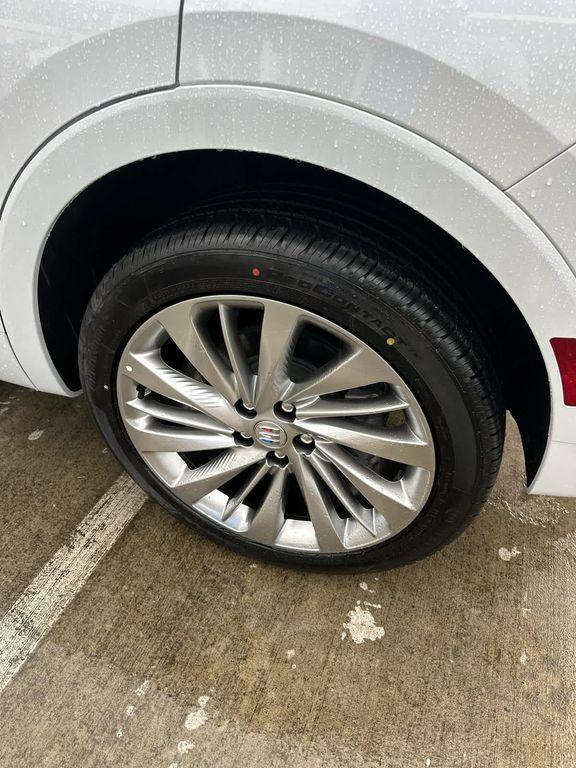 new 2025 Buick Envision car, priced at $46,995