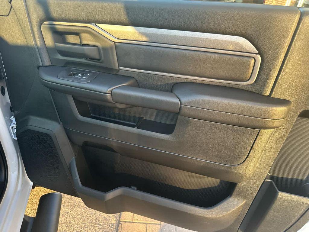 new 2025 Ram 2500 car, priced at $60,285