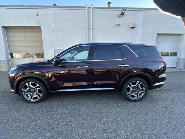 used 2024 Hyundai Palisade car, priced at $37,900