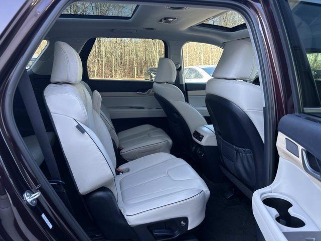 used 2024 Hyundai Palisade car, priced at $37,900