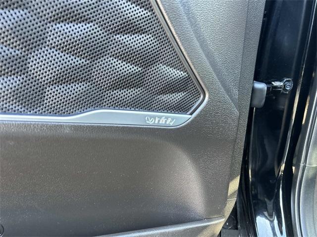 used 2020 Hyundai Santa Fe car, priced at $18,800