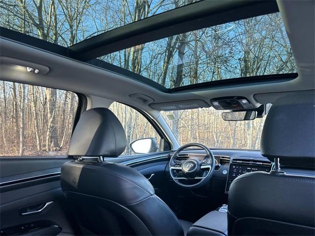 used 2022 Hyundai TUCSON Hybrid car, priced at $25,900