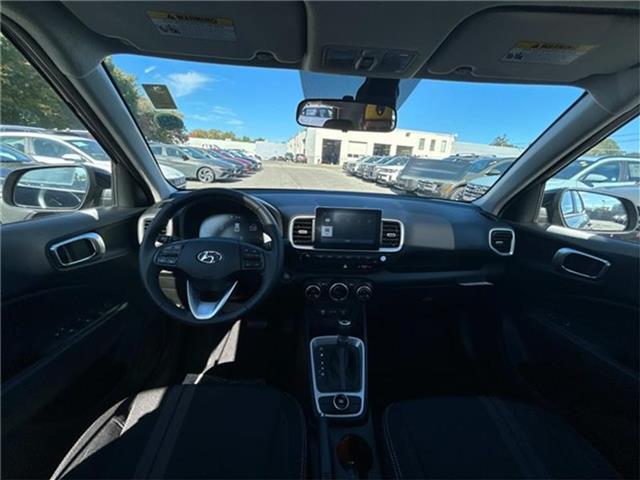 new 2025 Hyundai Venue car, priced at $22,141