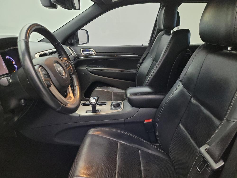 used 2015 Jeep Grand Cherokee car, priced at $17,195