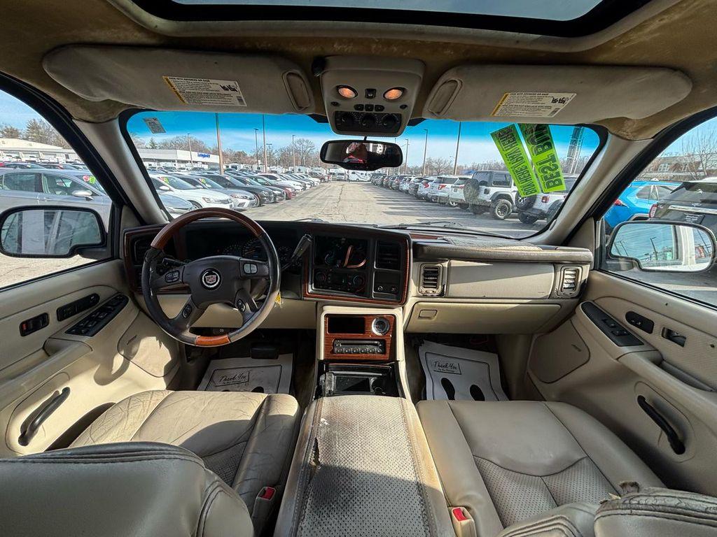 used 2004 Cadillac Escalade car, priced at $2,980