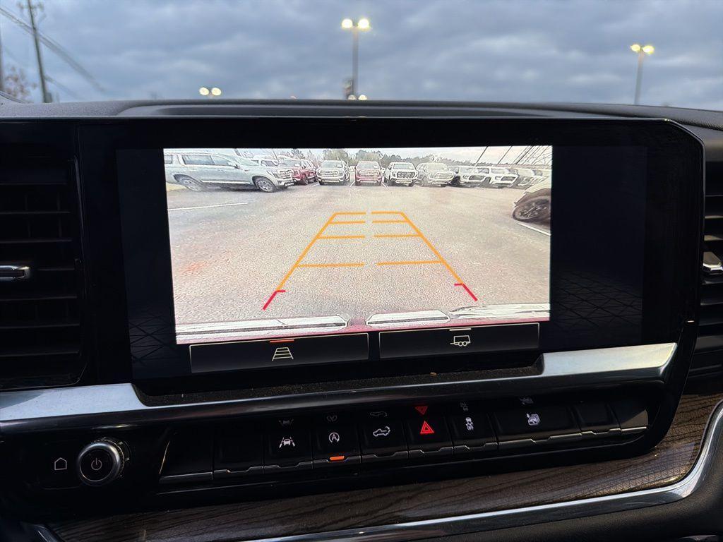 used 2024 GMC Sierra 1500 car, priced at $44,900