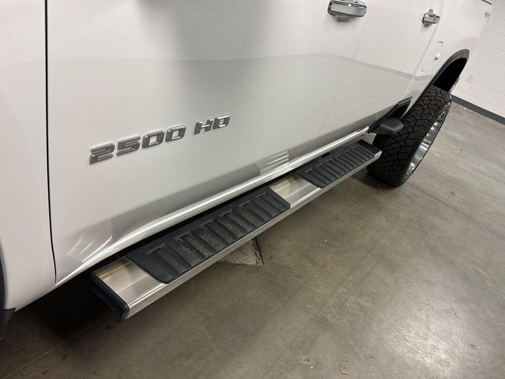 used 2022 Chevrolet Silverado 2500 car, priced at $48,900