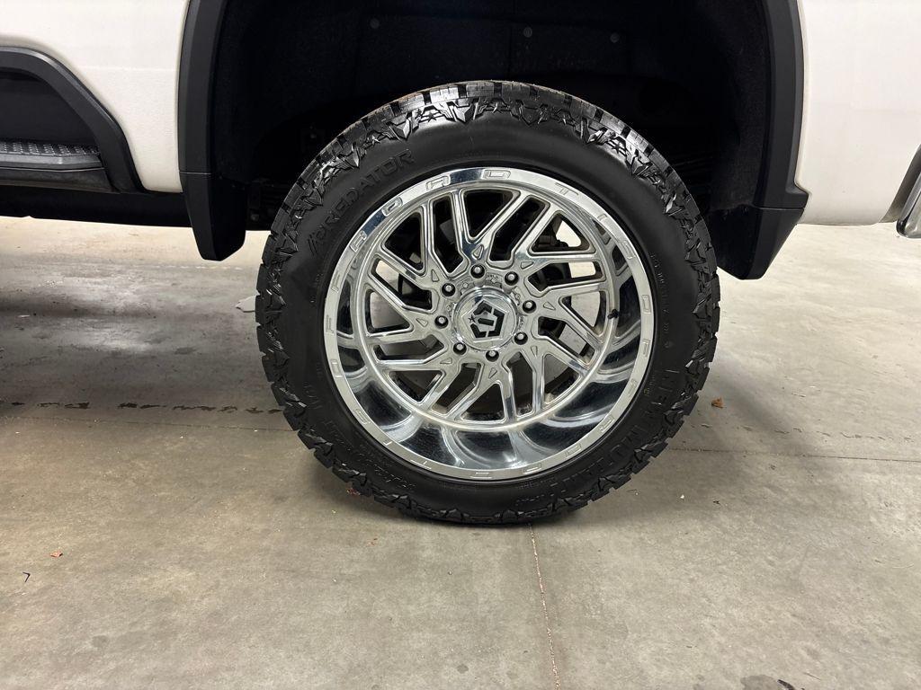 used 2022 Chevrolet Silverado 2500 car, priced at $48,900