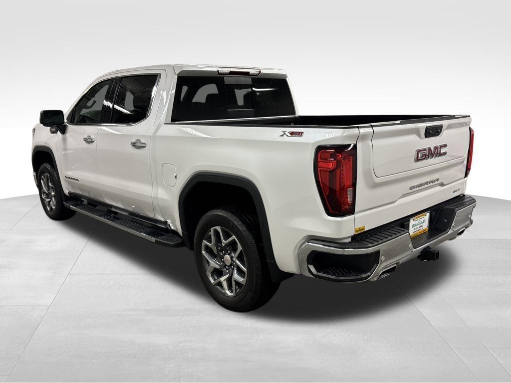 used 2024 GMC Sierra 1500 car, priced at $45,500