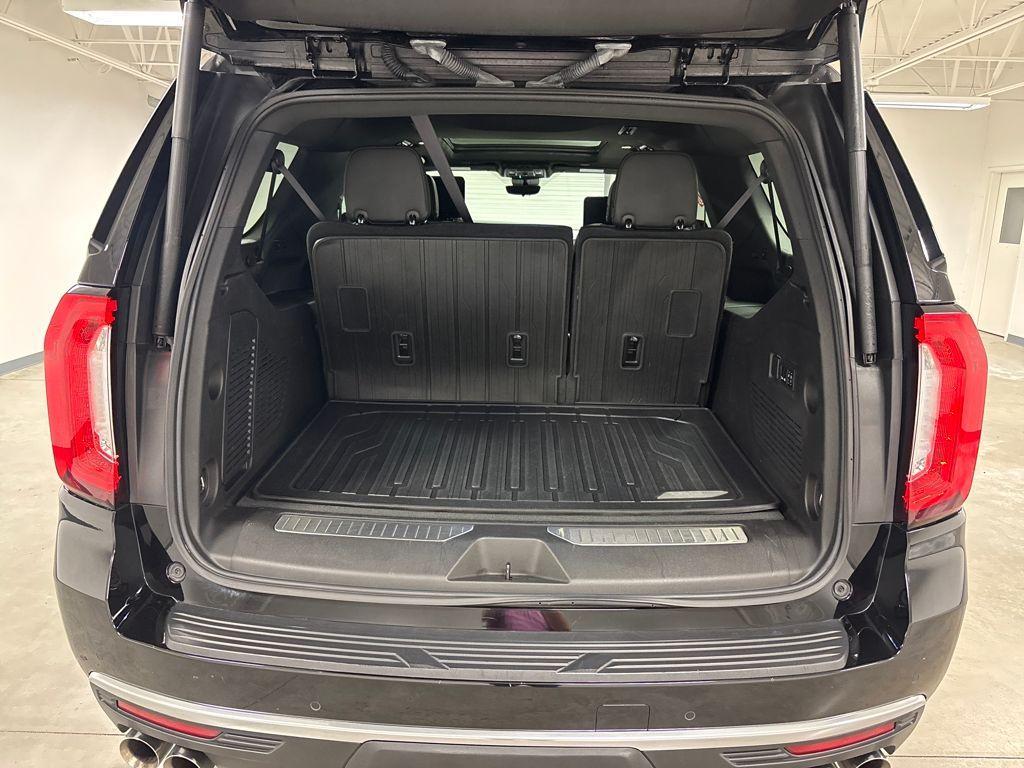 used 2023 GMC Yukon XL car, priced at $59,750
