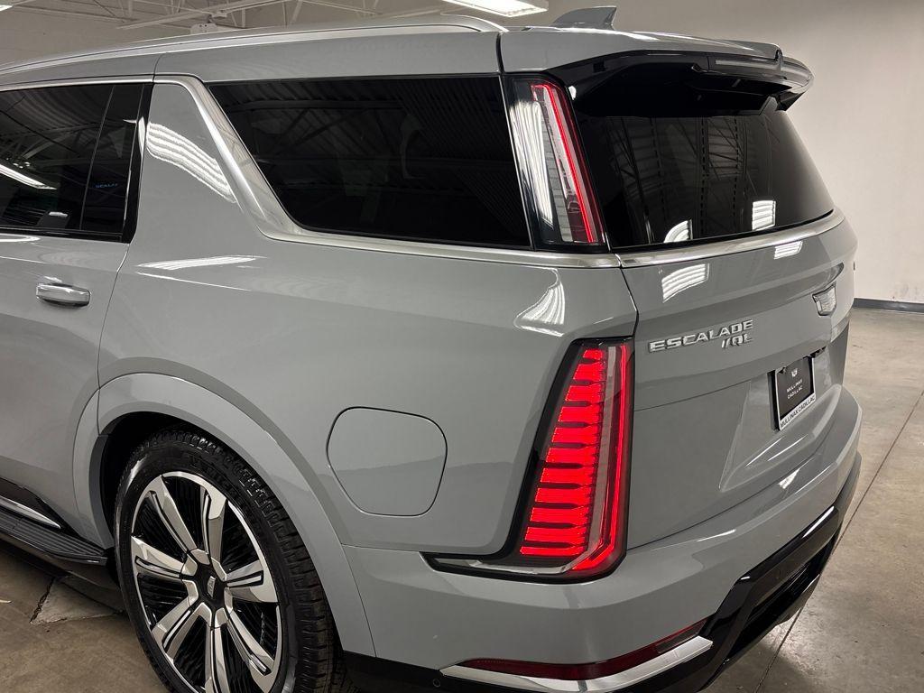 new 2026 Cadillac Escalade IQL car, priced at $138,864