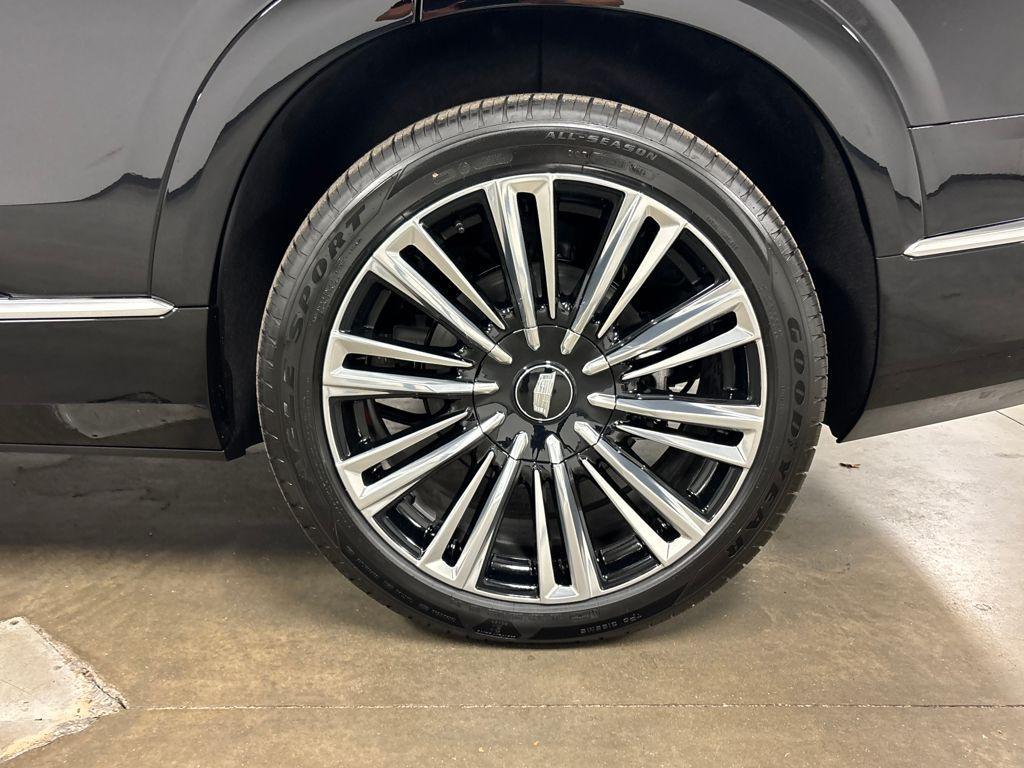 new 2026 Cadillac VISTIQ car, priced at $92,215