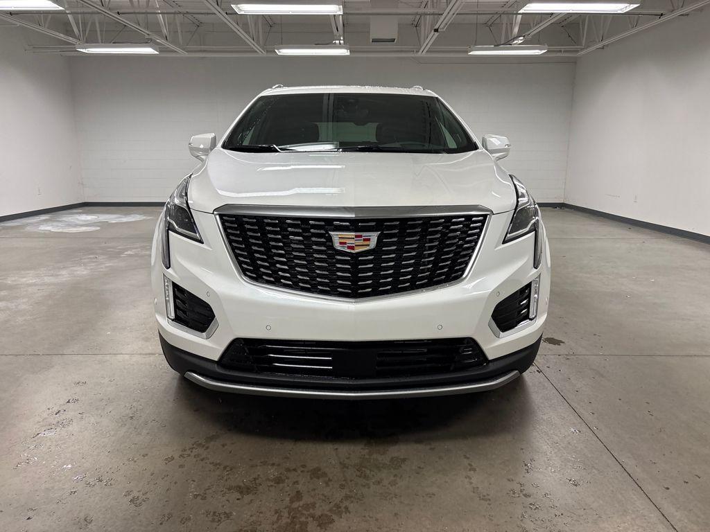 new 2026 Cadillac XT5 car, priced at $61,370