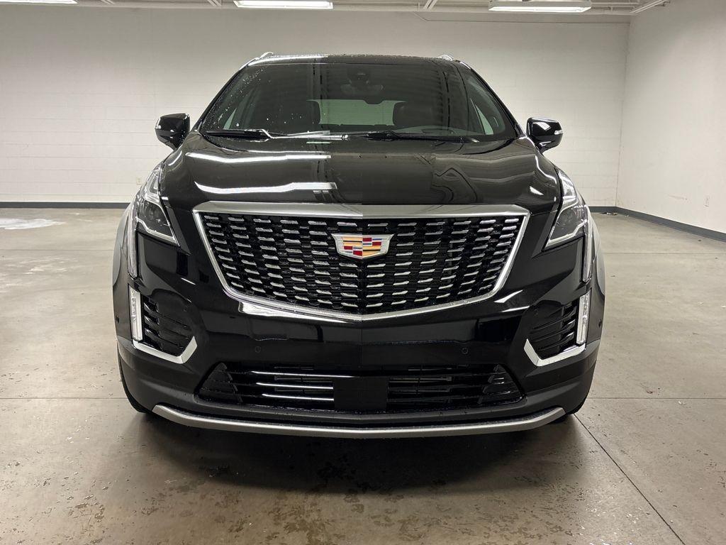 new 2026 Cadillac XT5 car, priced at $58,770