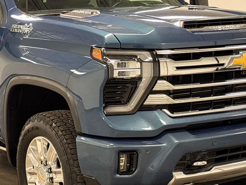 used 2024 Chevrolet Silverado 2500 car, priced at $70,900
