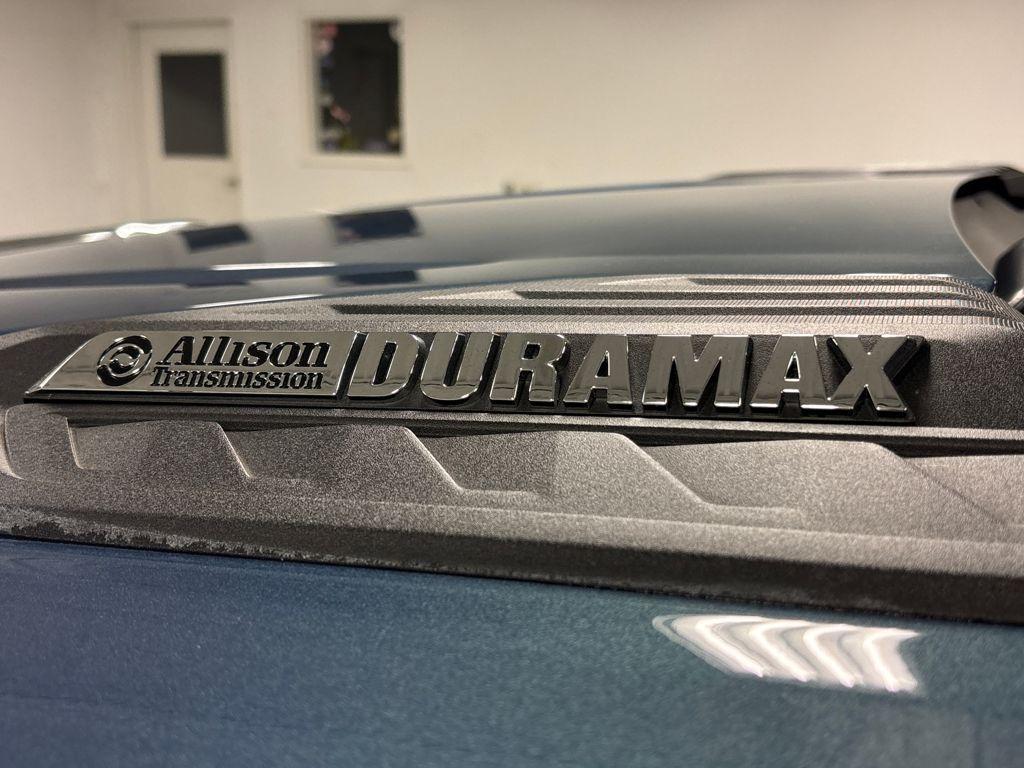 used 2024 Chevrolet Silverado 2500 car, priced at $70,900