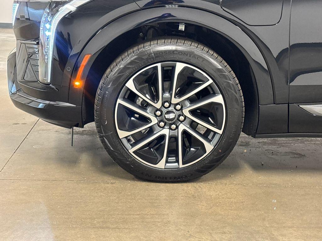 new 2026 Cadillac OPTIQ car, priced at $54,730