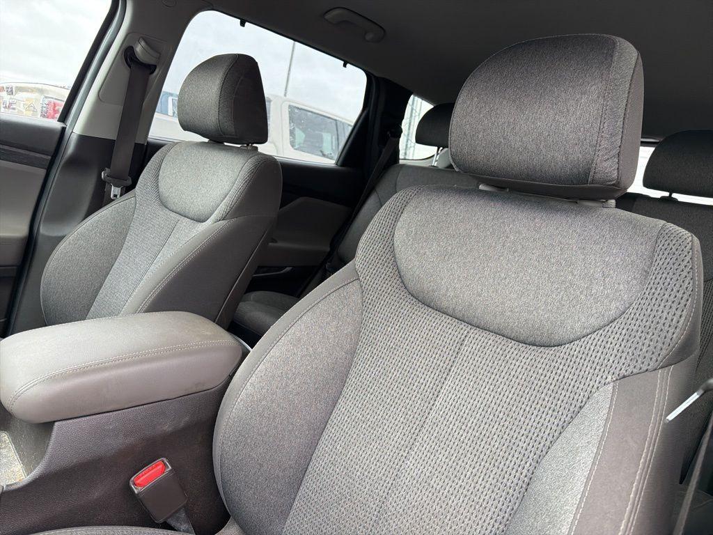 used 2020 Hyundai Santa Fe car, priced at $17,000