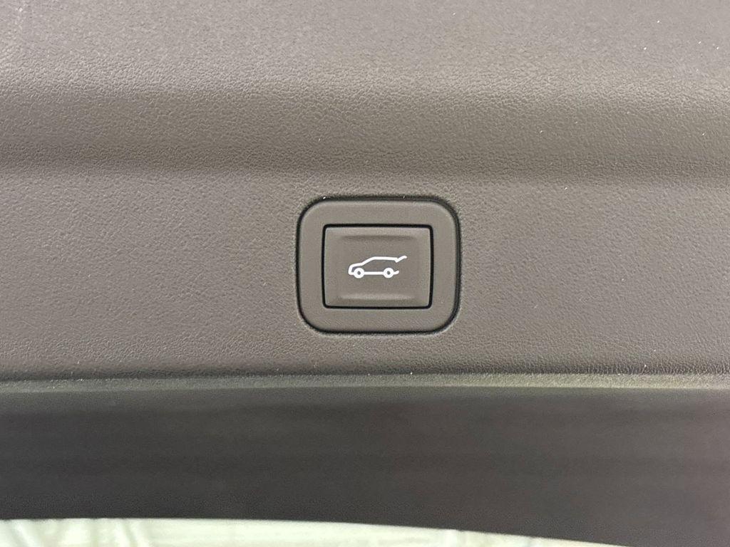 new 2025 Cadillac Escalade IQ car, priced at $147,700