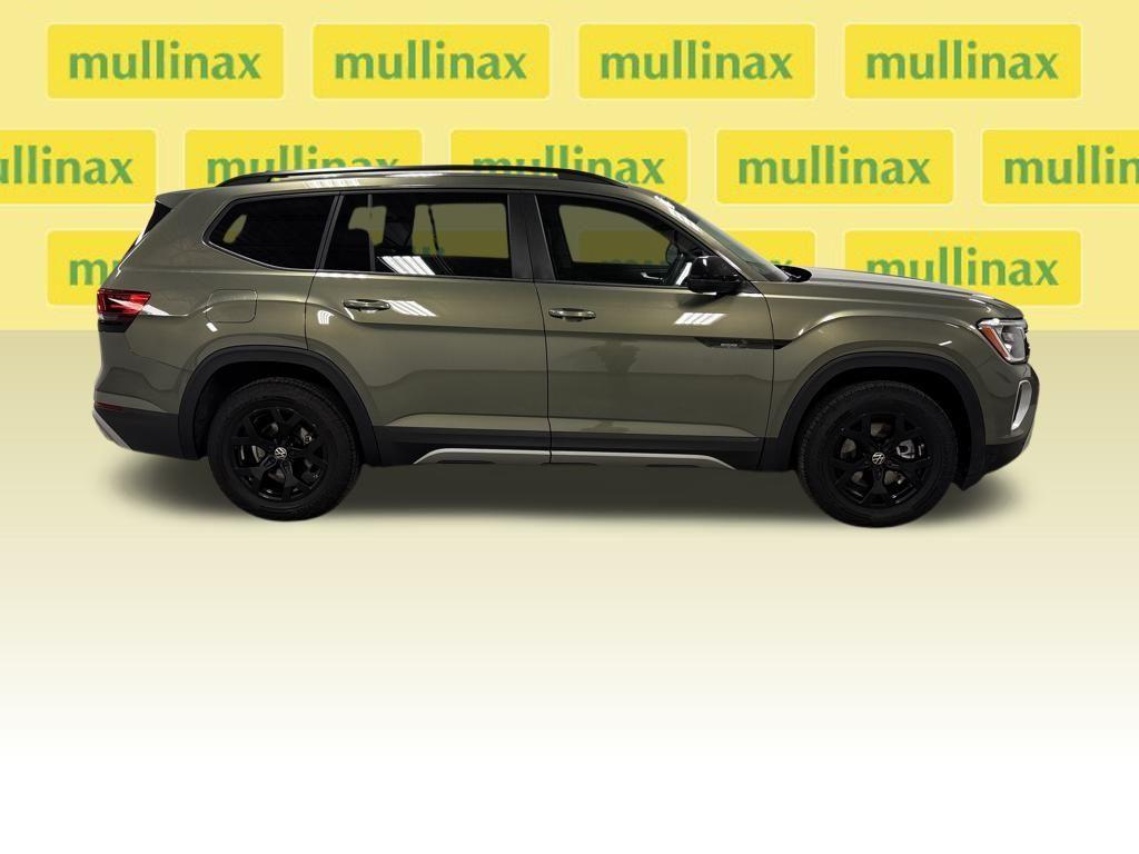 used 2024 Volkswagen Atlas car, priced at $35,900