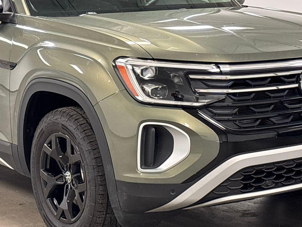 used 2024 Volkswagen Atlas car, priced at $35,900