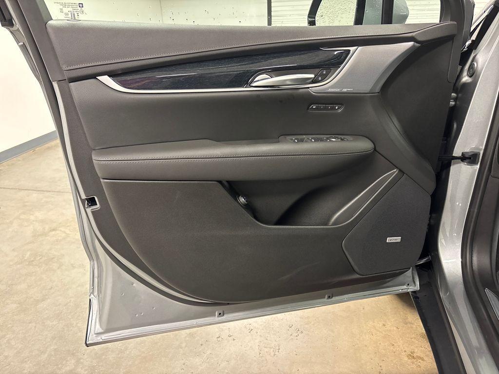 new 2026 Cadillac XT5 car, priced at $60,145