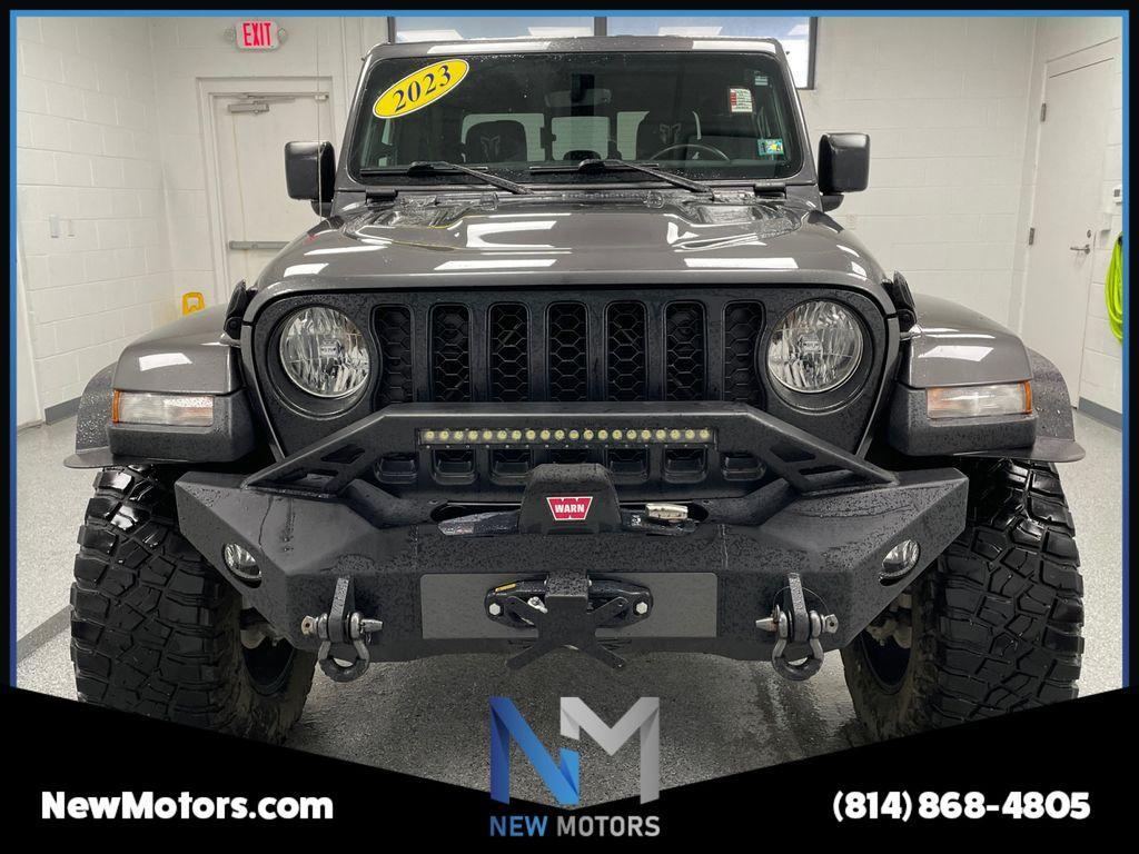 used 2023 Jeep Gladiator car, priced at $39,446