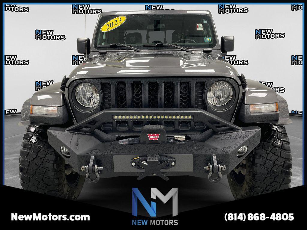 used 2023 Jeep Gladiator car, priced at $36,488