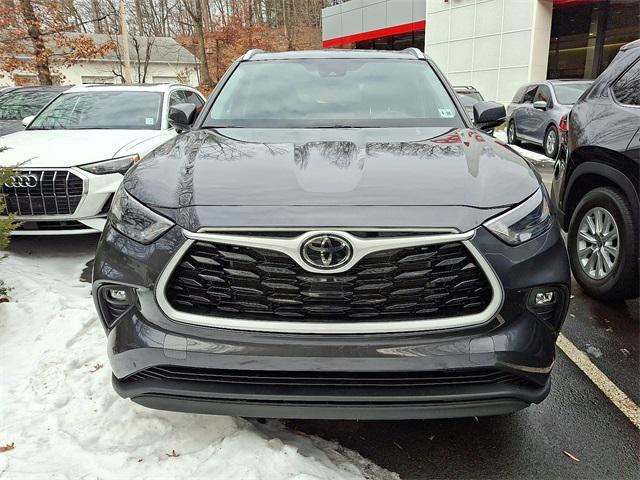 used 2023 Toyota Highlander car, priced at $36,780