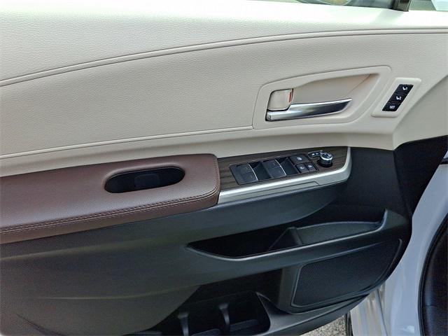used 2024 Toyota Sienna car, priced at $52,499