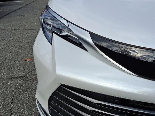 used 2024 Toyota Sienna car, priced at $52,499
