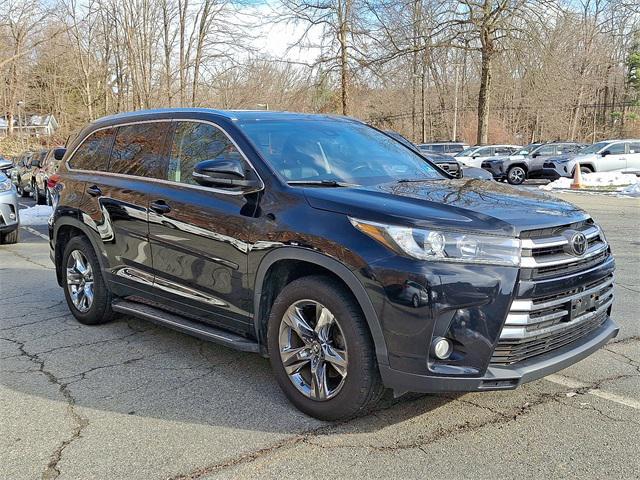 used 2018 Toyota Highlander car, priced at $26,480