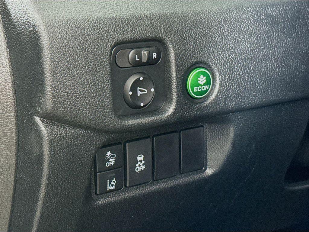 used 2022 Honda Pilot car, priced at $28,990