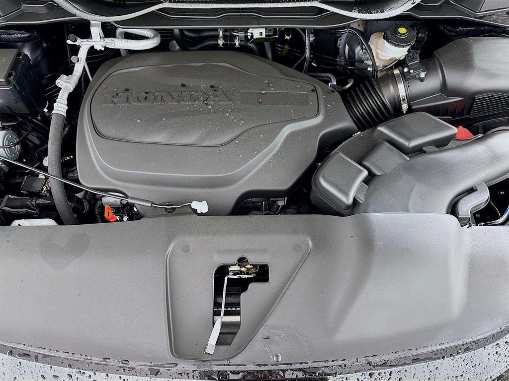 used 2026 Honda Odyssey car, priced at $42,340