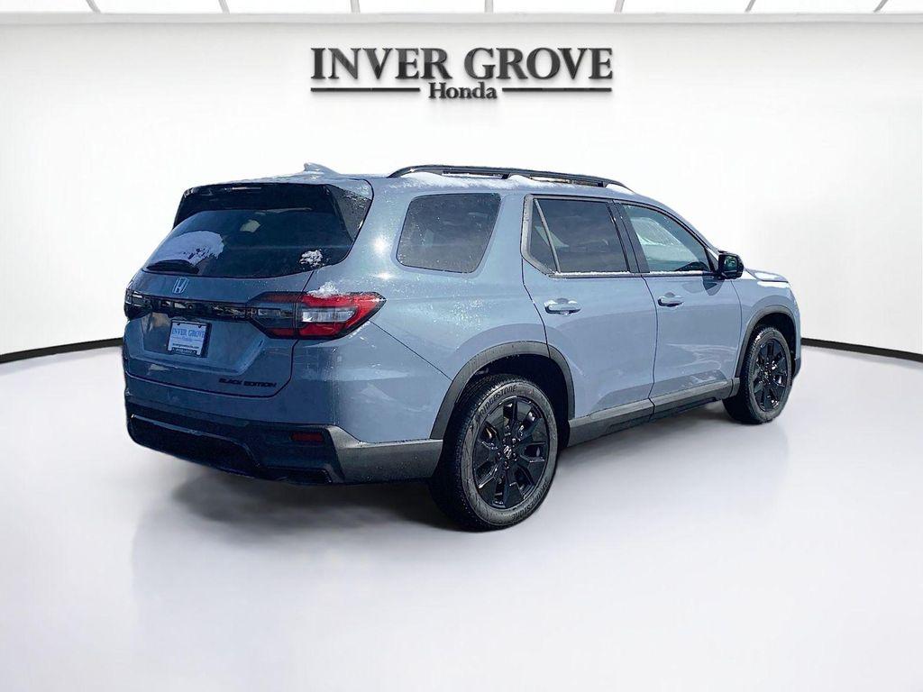 new 2026 Honda Pilot car, priced at $56,376