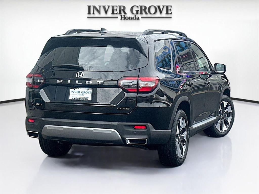 new 2026 Honda Pilot car, priced at $51,012