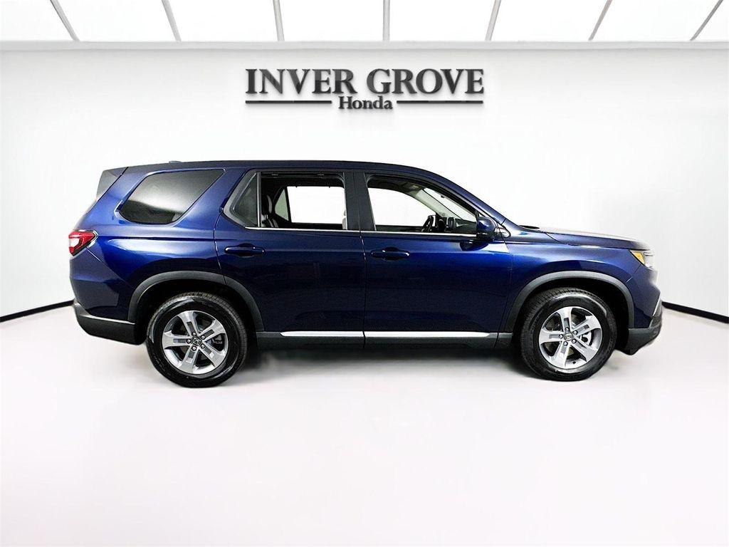 used 2025 Honda Pilot car, priced at $44,990