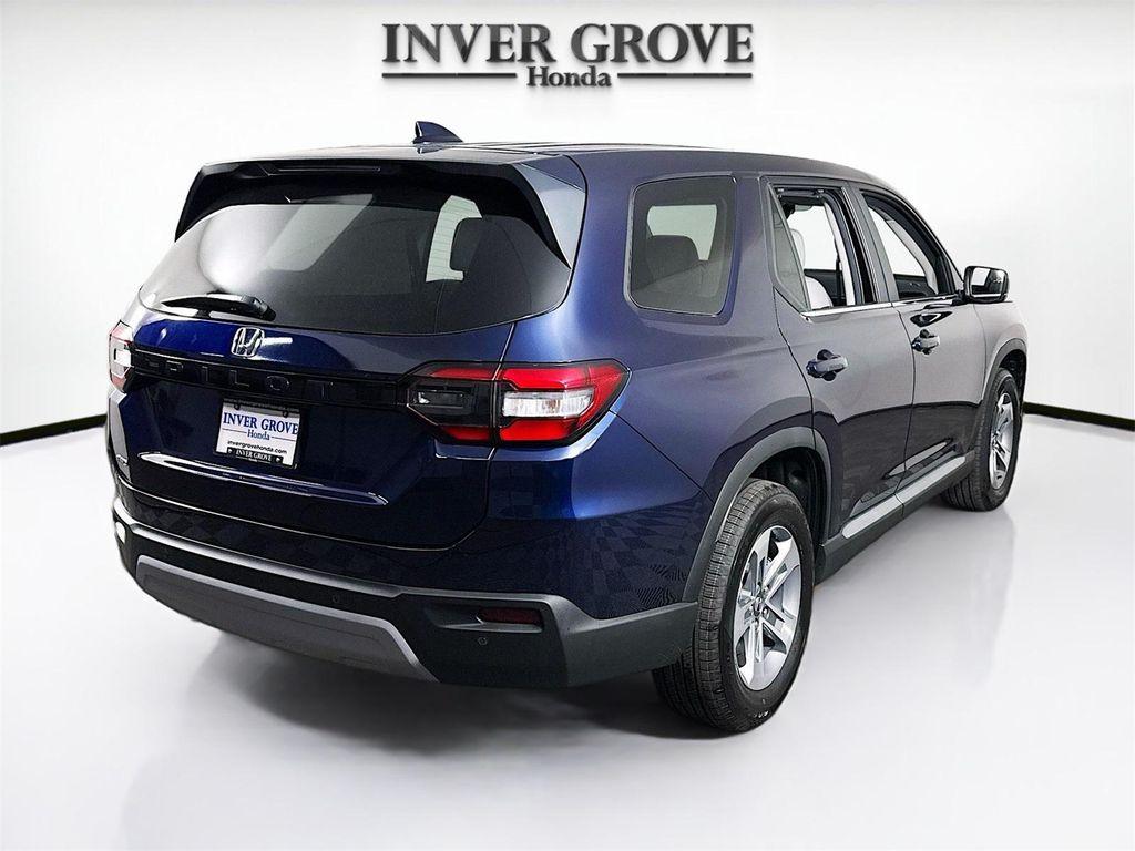 used 2025 Honda Pilot car, priced at $44,990