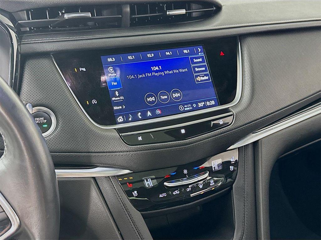 used 2021 Cadillac XT5 car, priced at $28,490