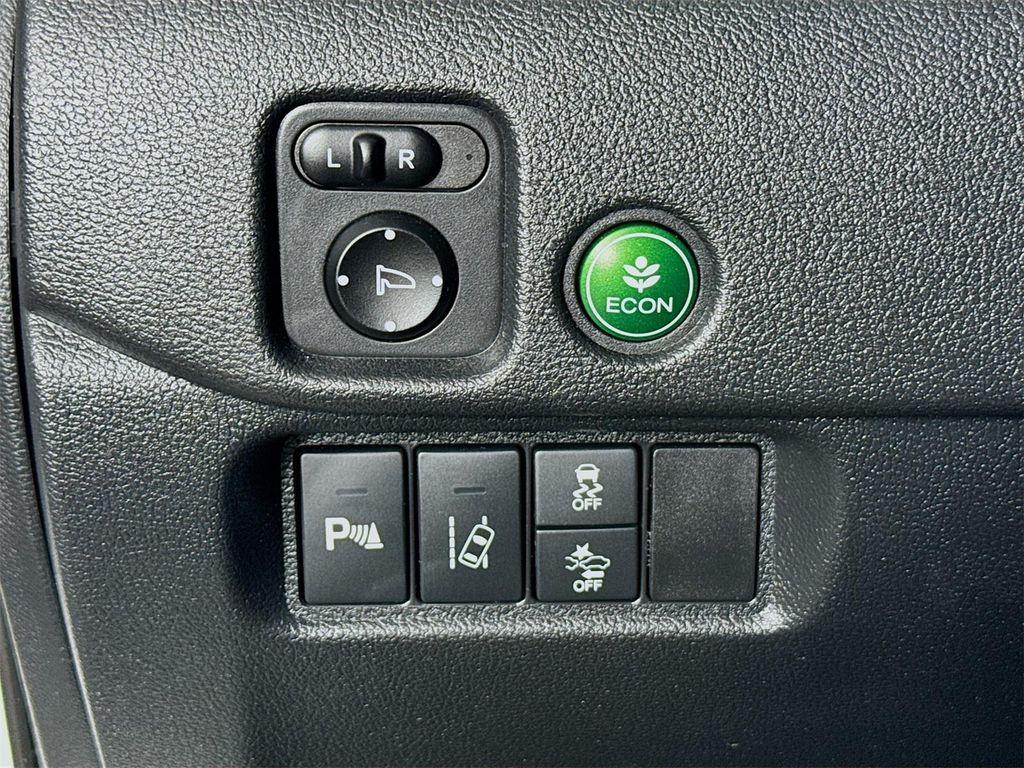 used 2017 Honda Pilot car, priced at $22,990