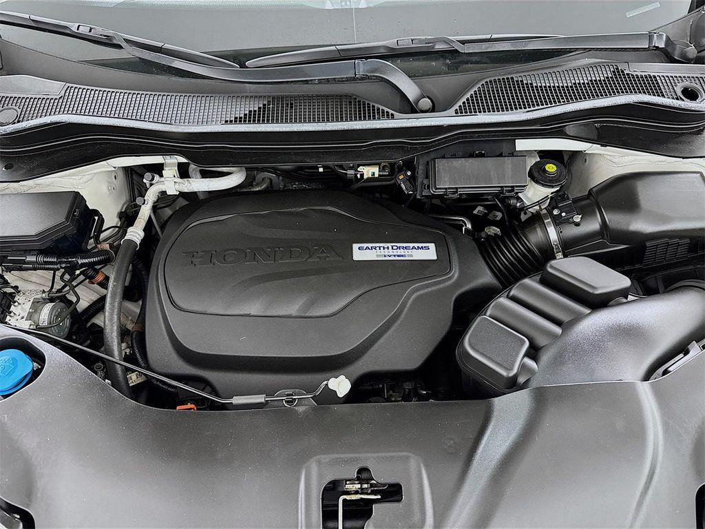 used 2017 Honda Pilot car, priced at $22,990