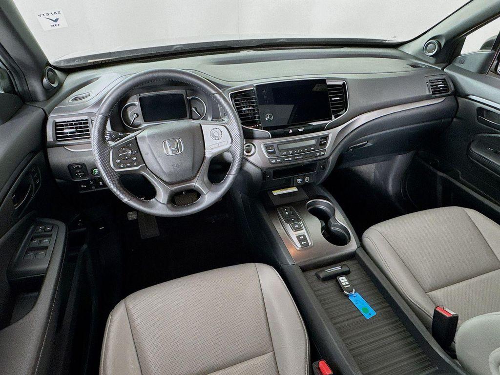 used 2023 Honda Passport car, priced at $33,990