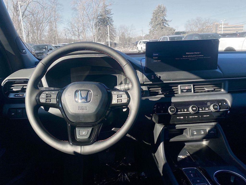 new 2026 Honda Pilot car, priced at $55,237