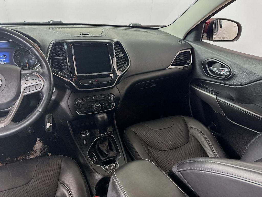 used 2020 Jeep Cherokee car, priced at $17,490